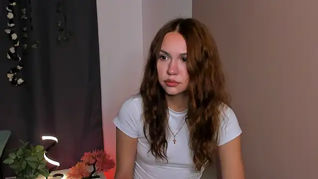 SherrilYore online show from 09/12/25, 02:17