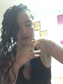 Snapshot of Paris_11 chatting on 10/07/25, 04:37 Paris 11 online show from 10/07/25, 04:37