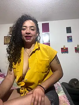 Snapshot of Paris_11 chatting on 10/08/25, 04:26 Paris 11 online show from 10/08/25, 04:26