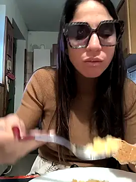 sexy7883 online show from 01/04/25, 08:17