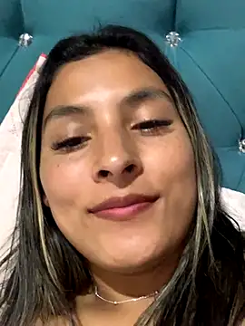 Snapshot of Berta_arevalo_blsd chatting on 11/12/25, 06:36 Berta arevalo blsd online show from 11/12/25, 06:36