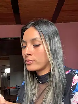 Snapshot of Berta_arevalo_blsd chatting on 12/14/25, 06:34 Berta arevalo blsd online show from 12/14/25, 06:34