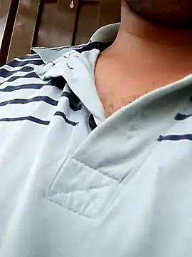 angelitocalientico online show from 10/22/25, 02:28