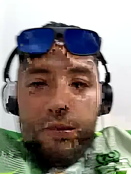 angelitocalientico online show from 10/28/25, 01:20