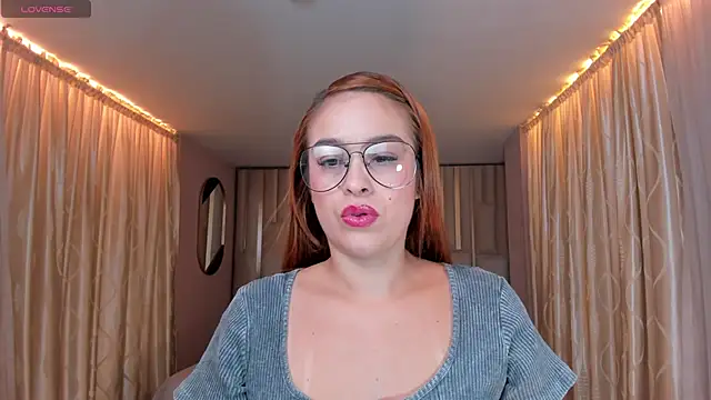 BrendaKoleman  online show from 10/24/25, 04:42