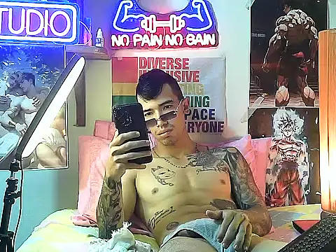 Strongcockfitness online show from 09/25/25, 04:32