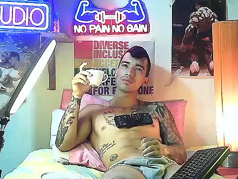 Strongcockfitness online show from 09/26/25, 04:49