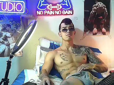 Strongcockfitness online show from 10/03/25, 12:57