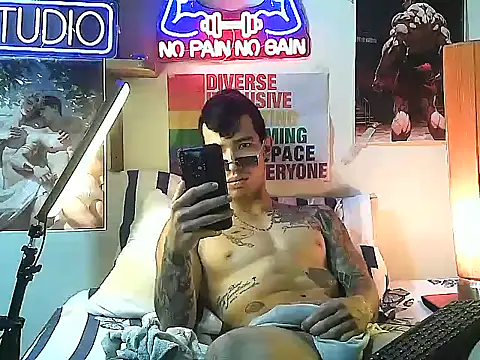 Strongcockfitness online show from 10/14/25, 11:49