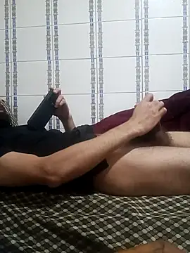 BeakedMezuza online show from 04/30/26, 07:36