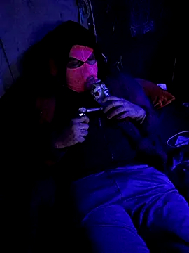 Snapshot of johnboones10 chatting on 12/03/25, 12:14 johnboones10 online show from 12/03/25, 12:14