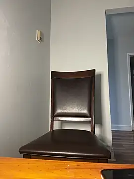 Snapshot of bunbun420247 chatting on 10/30/25, 02:18 bunbun420247 online show from 10/30/25, 02:18