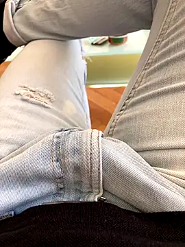 couplebest1 online show from 10/06/25, 10:56