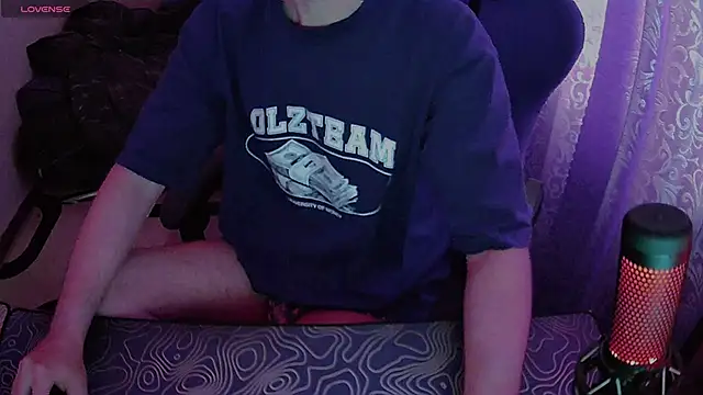 Snapshot of xXxHARDPORNxXx chatting on 06/06/26, 12:21 xXxHARDPORNxXx online show from 06/06/26, 12:21