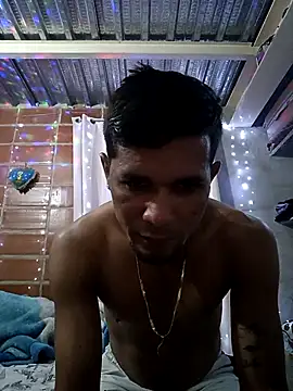 Yuni0r online show from 09/11/25, 06:24