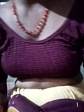 Beautiful-fun6 online show from 10/27/25, 04:00