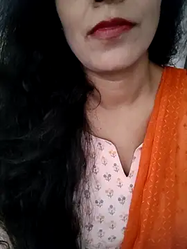 Deepa Sharma143 online show from 09/12/25, 05:40