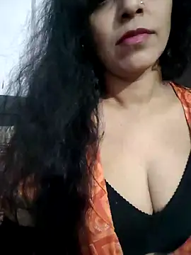 Deepa Sharma143 online show from 12/21/25, 01:46