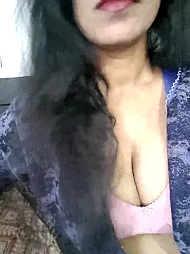 Deepa Sharma143 online show from 03/22/26, 01:42