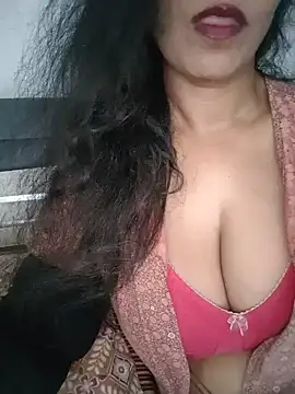 Deepa Sharma143 online show from 06/05/26, 01:34
