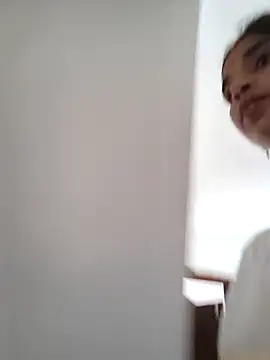 Hot-Soniya2 online show from 10/06/25, 06:11