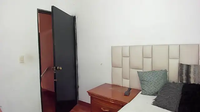 BiancaMoreti online show from 06/04/26, 04:02