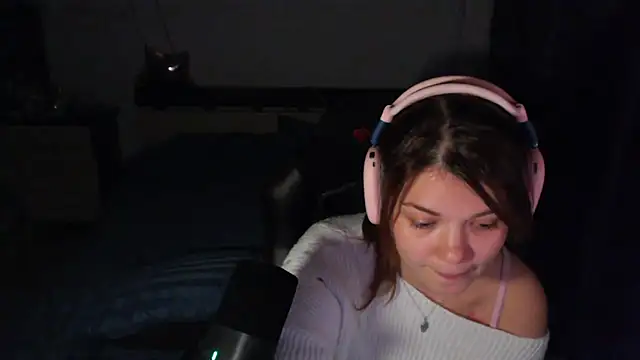 NutsGilmore online show from 10/21/25, 05:24