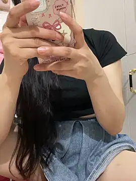  sury00  online show from 10/05/25, 12:25