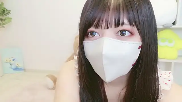 JP Momo o0 online show from 10/11/25, 10:36