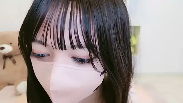 JP Momo o0 online show from 10/19/25, 12:50