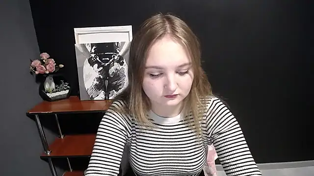 Mystic nikole online show from 10/22/25, 12:16