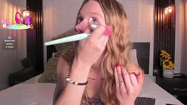 Brianna Bondd online show from 09/19/25, 02:40