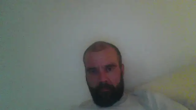 Snapshot of bulgeninyourface chatting on 09/20/25, 04:19 bulgeninyourface online show from 09/20/25, 04:19