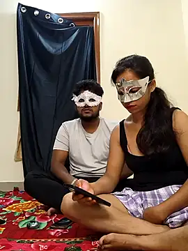 Family02 online show from 09/24/25, 03:37