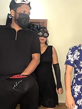 Family02 online show from 10/01/25, 04:35