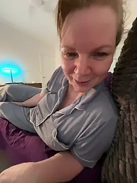 aussiepeaches online show from 06/12/26, 12:48