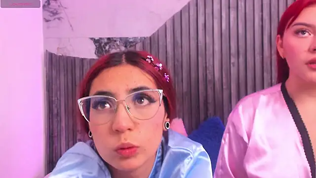 Snapshot of Sophie_sweet_bms chatting on 09/26/25, 12:31 Sophie sweet bms online show from 09/26/25, 12:31