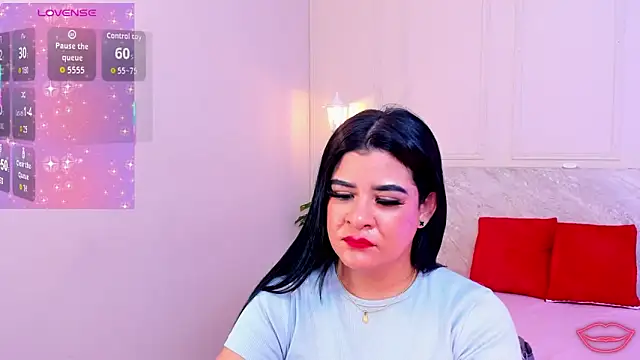 TianaGlow26 online show from 10/30/25, 07:36