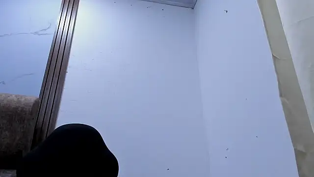 Snapshot of Allyson_gh chatting on 09/28/25, 04:18 Allyson gh online show from 09/28/25, 04:18