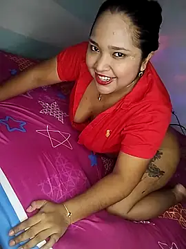 Angelly ricura online show from 11/15/25, 03:08