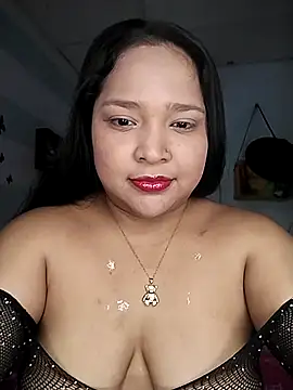 Angelly ricura online show from 11/19/25, 02:50