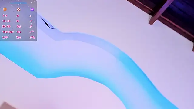 Snapshot of Aliina__Sauvage chatting on 10/26/25, 04:13 Aliina  Sauvage online show from 10/26/25, 04:13