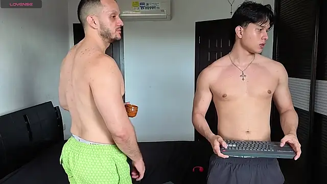 TeddyBear 07 online show from 07/10/26, 11:46
