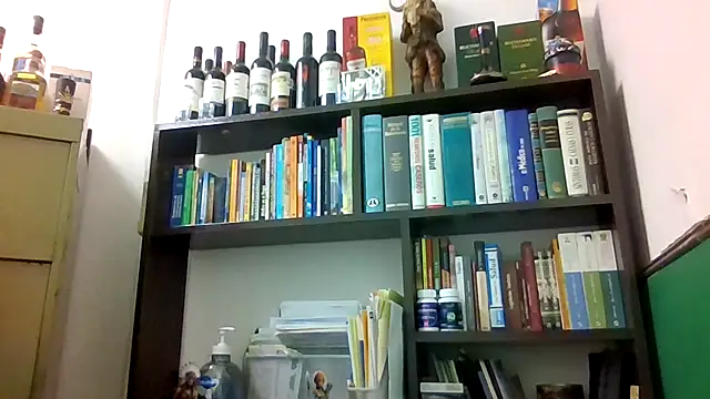 HomHot47 online show from 10/28/25, 02:26