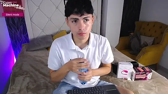 SamuFOXXX online show from 09/12/25, 08:31