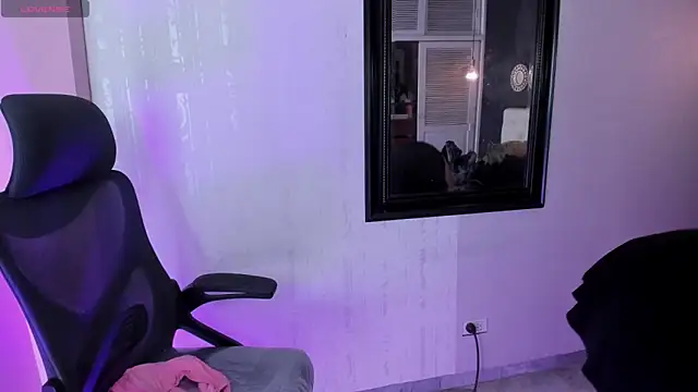 Eva hot 1 online show from 05/27/26, 01:19