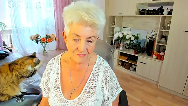 HotandMature online show from 07/01/26, 12:29