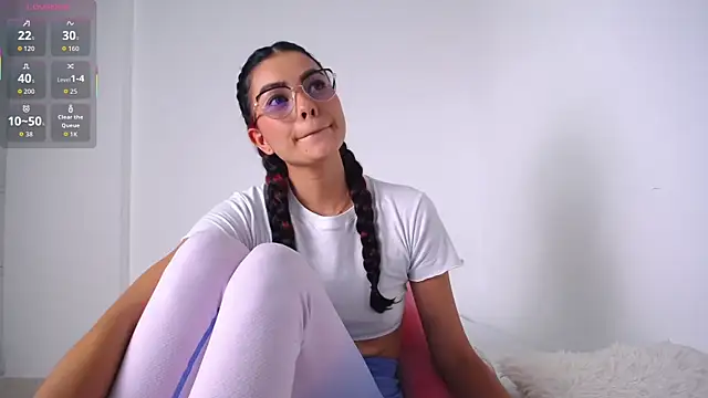 emilytolson  online show from 10/10/25, 06:29