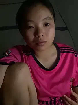 viluna online show from 10/26/25, 03:18