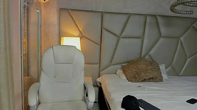 adrian ray online show from 10/04/25, 11:52